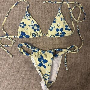 Hawaii print Bikini Set in Yellow and Blue